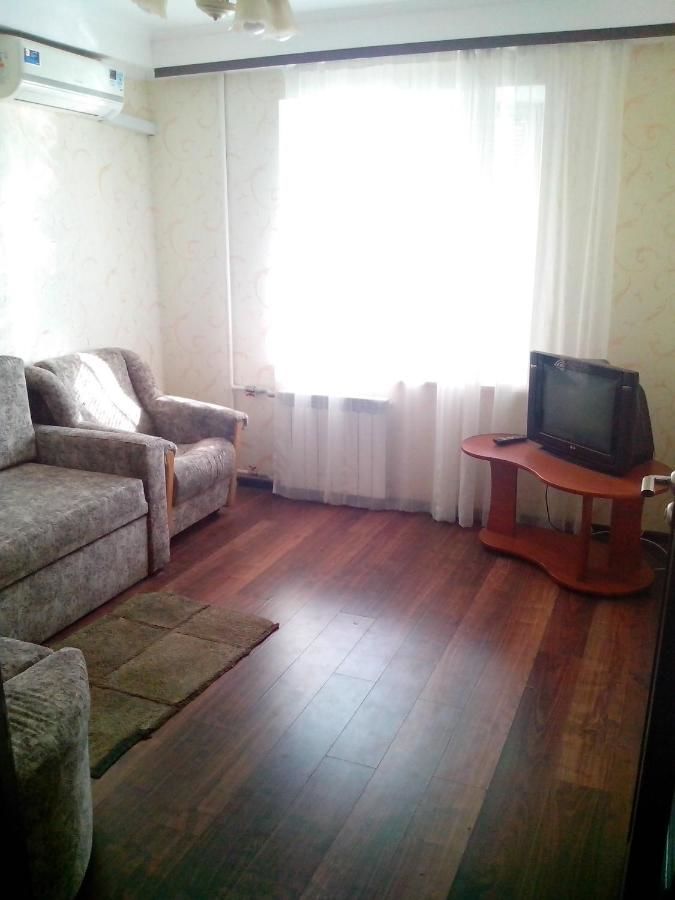 Апартаменты Beautiful and comfortable 2 rooms apartment Киев-14